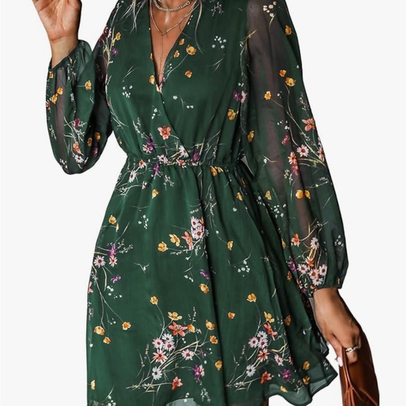 Cupshe Dresses & Skirts - Floral Green Summer Dress